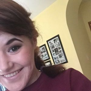 Meet your Posher, Julia